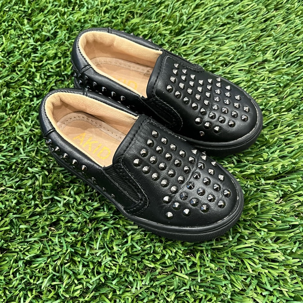 Akid Studded Sneakers